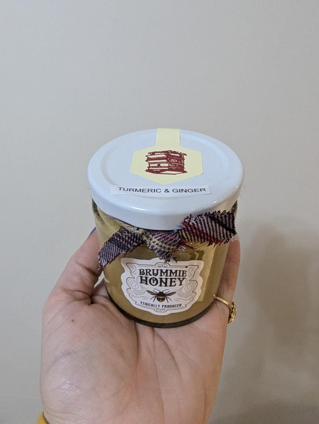 Turmeric and ginger soft set honey 