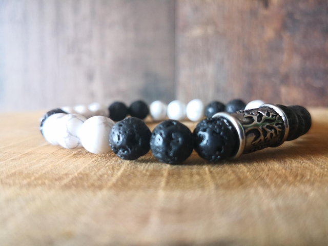 Bracelet pierre de lave &amp; howlite 