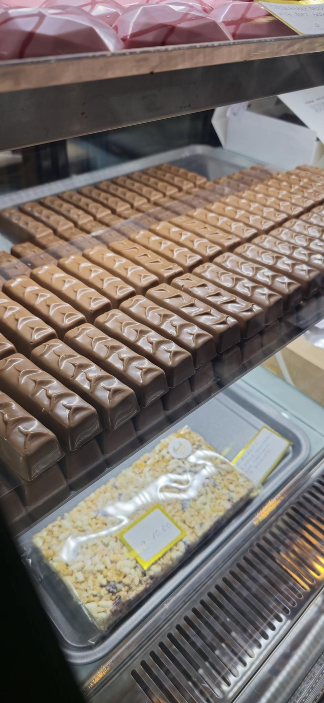 DUBAI CHOCOLATE BAR