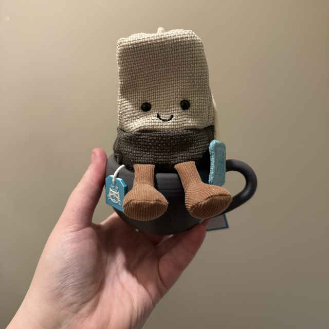 Steepy Teabag Teacup Seat Prop - GREY