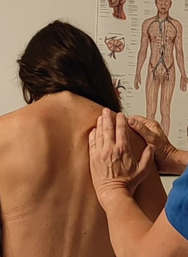 Massaggio Miofasciale Sollievo Schiena e Cervicale– 60’