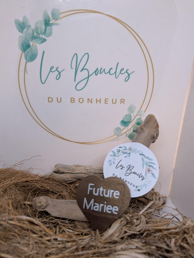 Broche personnalisée future mariée bronze br064