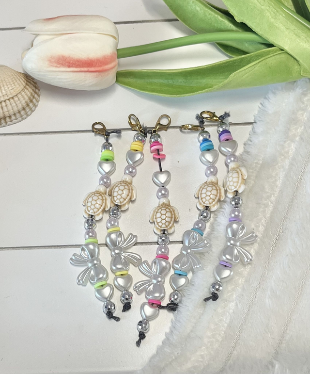 Turtle and Bows Key Chain