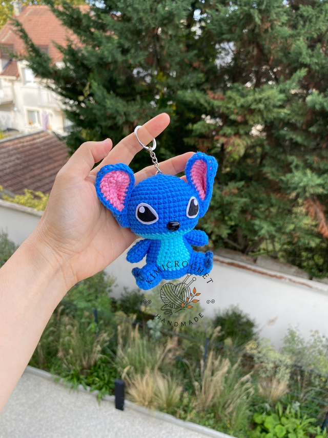 Medium Stitch Keychain, Bag Charm