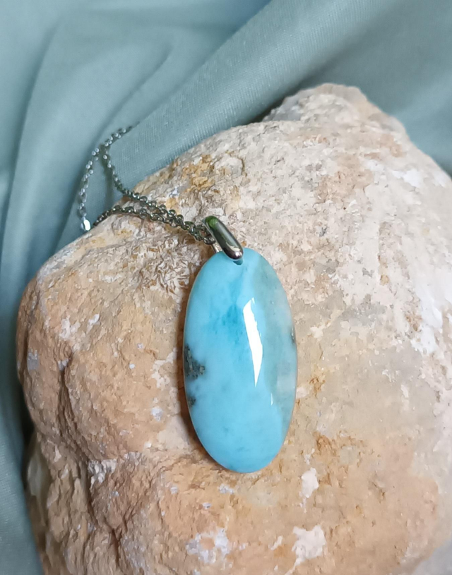 Pendentif en larimar