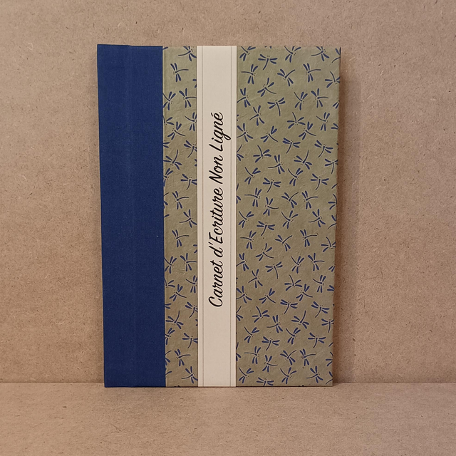 Grand carnet sans lignes 