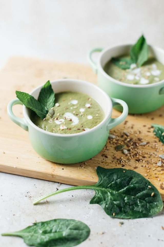 Crema de espinacas con hierbabuena (1 l.)