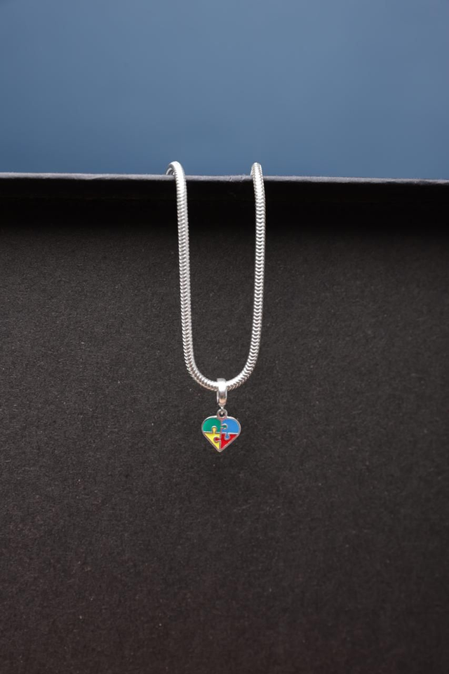 Berloque pingente coração simbolo autismo 11mm resina