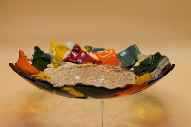 8" Colourful Fruit Bowl