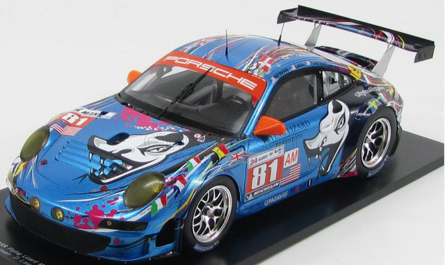 Porsche 997 GT3 Flying Lizard #81 Le Mans 2011 Spark 1:18