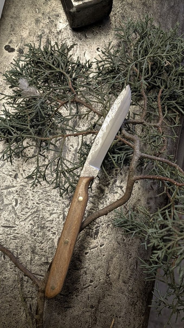 Couteau "faim" de table N°2