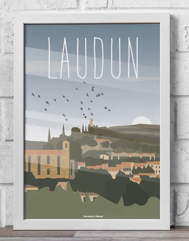 09 - Carte postale ville Laudun