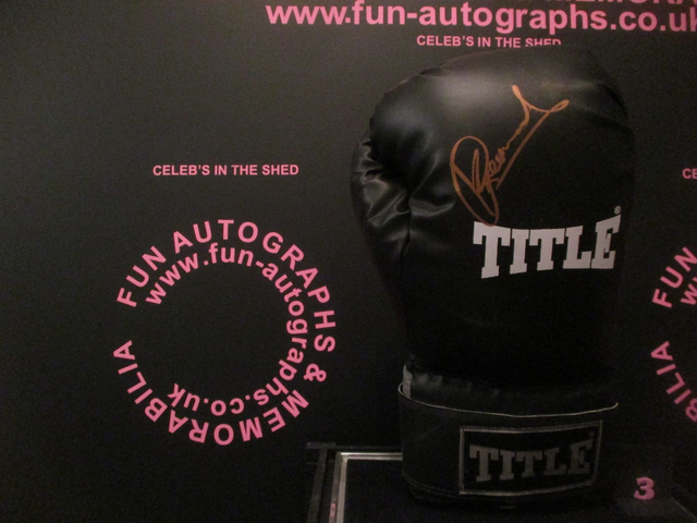 Kevin 'Green Machine' Greenwood Authentic Autographed Title Boxing Glove (3)