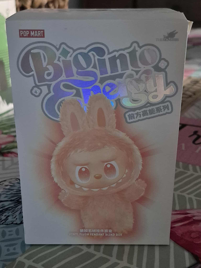 LABUBU LUMINEUX, choix aléatoire, vendu a la pièce