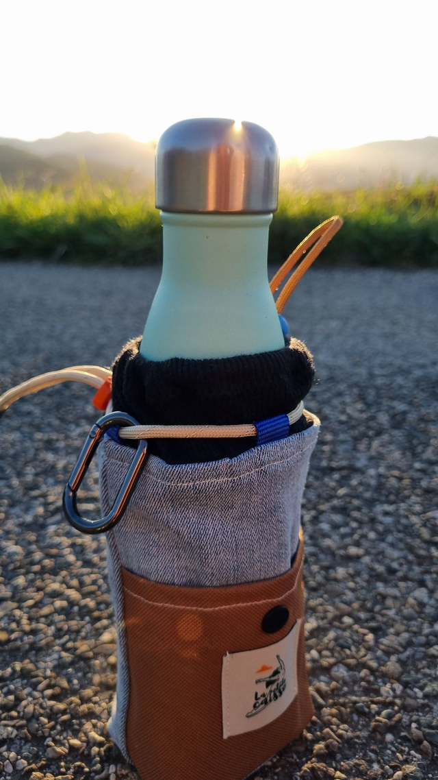 Porte-gourde upcyclé jeans, marron