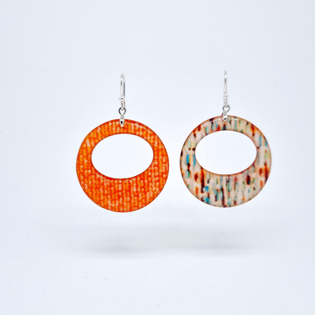 Boucles d&#039;oreilles orangé créoles rondes GM