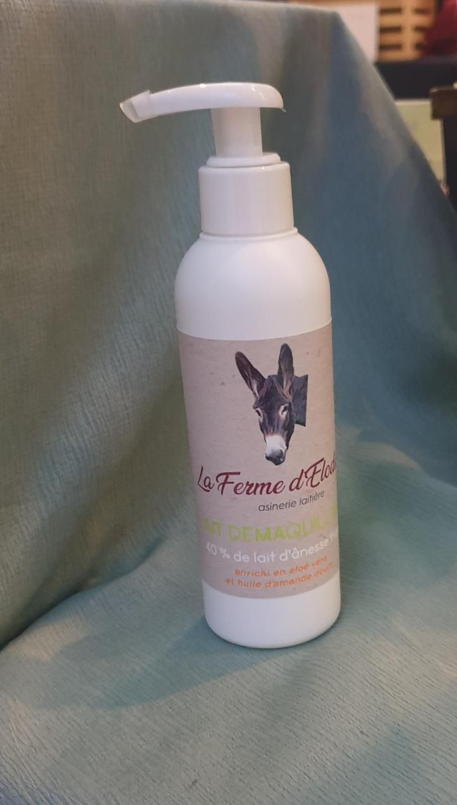 LAIT DÉMAQUILLANT 