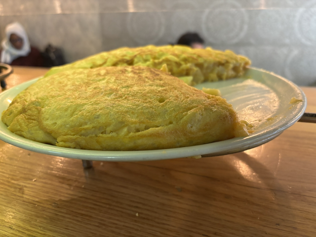 TORTILLA CON CEBOLLA
