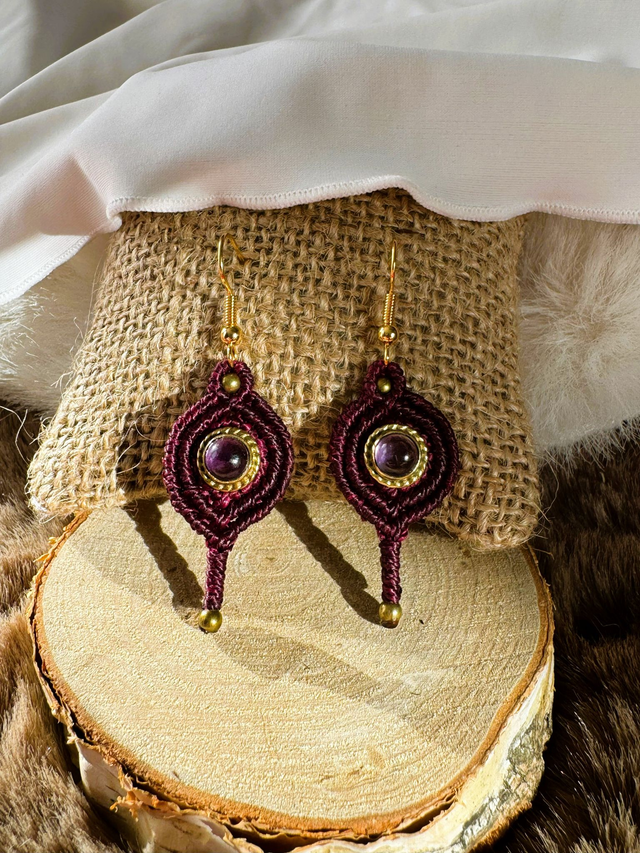 Nocturne - Boucles d’oreilles micro-macramé et améthyste / Collection Céleste