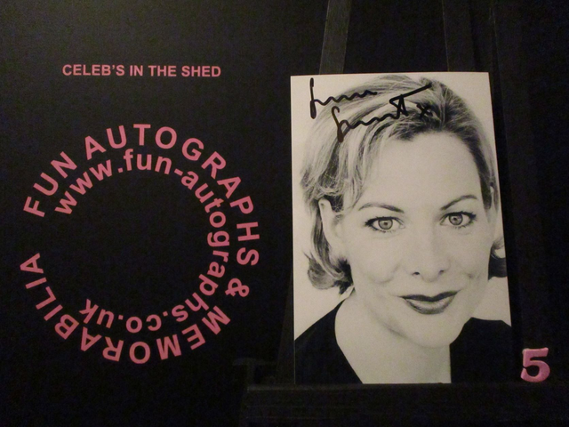 Sara Stewart Authentic Autographed 6x4 Photograph (A5)