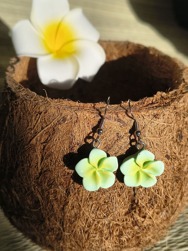 Boucles d'oreilles Tiare Tamahine - 'Ōma'oma'o