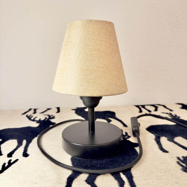 Alzaluce mit Lampenschirm Mini Impero, Tischlampe aus Metall mit 2-poligem Stecker, Kabel und Schalter