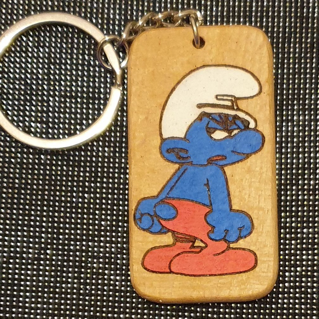 Porte-clef schtroumph grognon