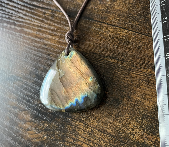 Pendentif en Labradorite