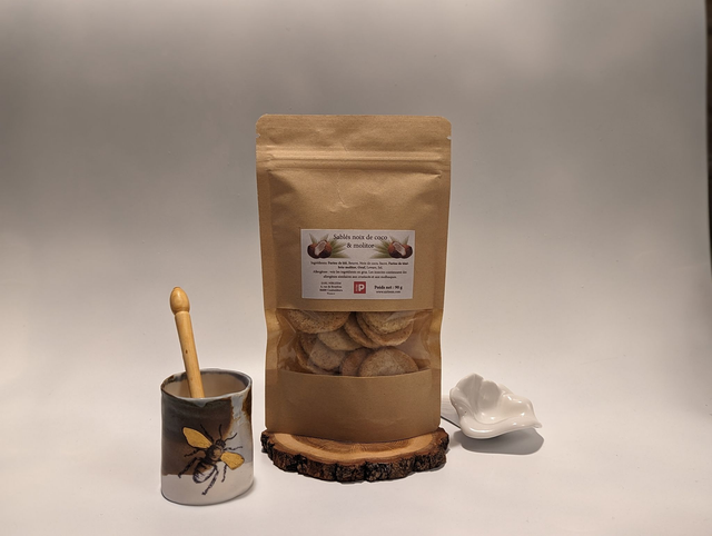 Biscuit sablés noix de coco et molitor Poids net : 90 g