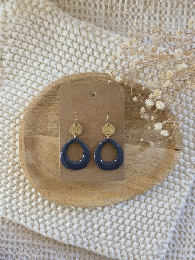 Boucles d&#039;oreilles Billie glossy coloris bleu nuit