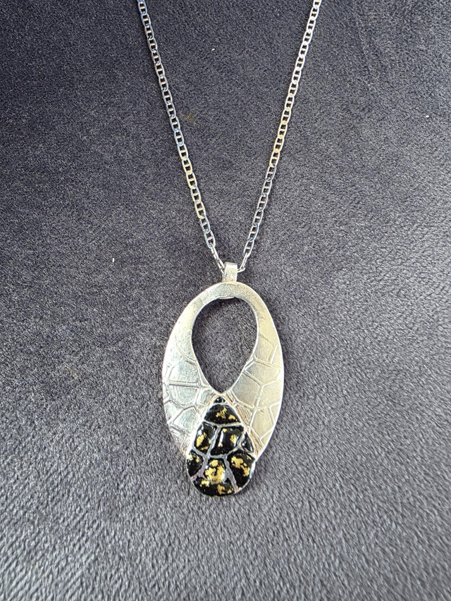 Maki-e necklace "Tear"  -  (MKN4)