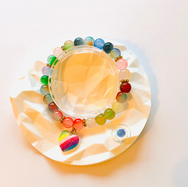 Love & Color” – Regenboogarmband met Hartje