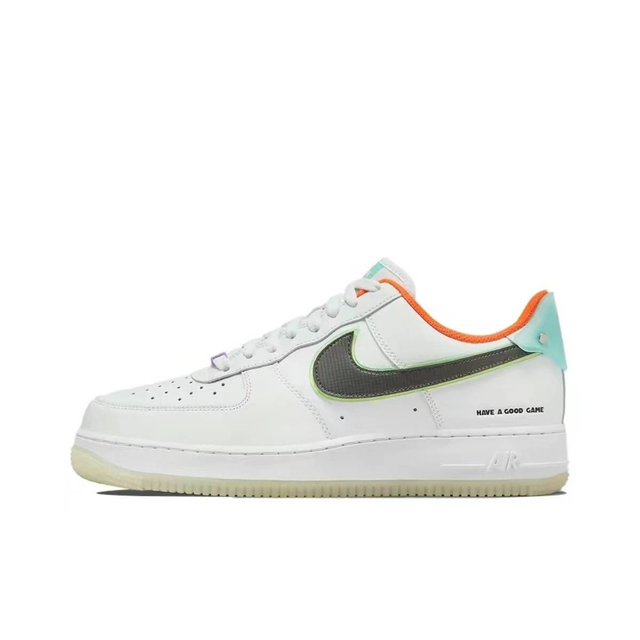 Nike Air Force 1 (Vendu sans la boîte )