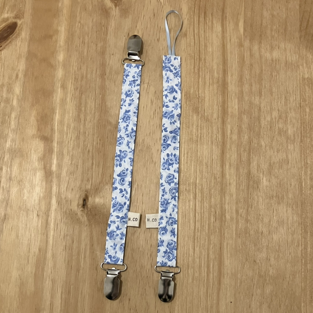 Lot d’attache sucette et attache doudou fleur bleu  