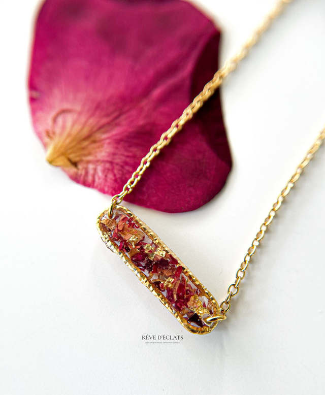 Collier - Pétales de roses