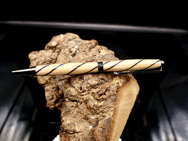 Stylo art deco gris Erable pierre lapis lazuli