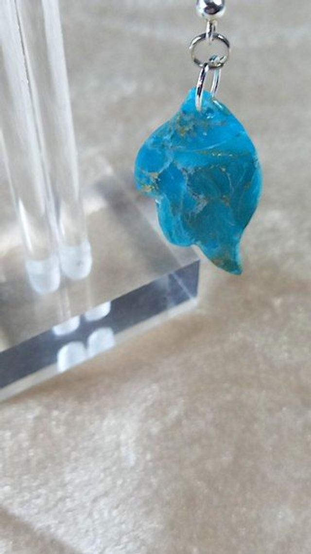 Boucles d'oreilles - feuilles de turquoise