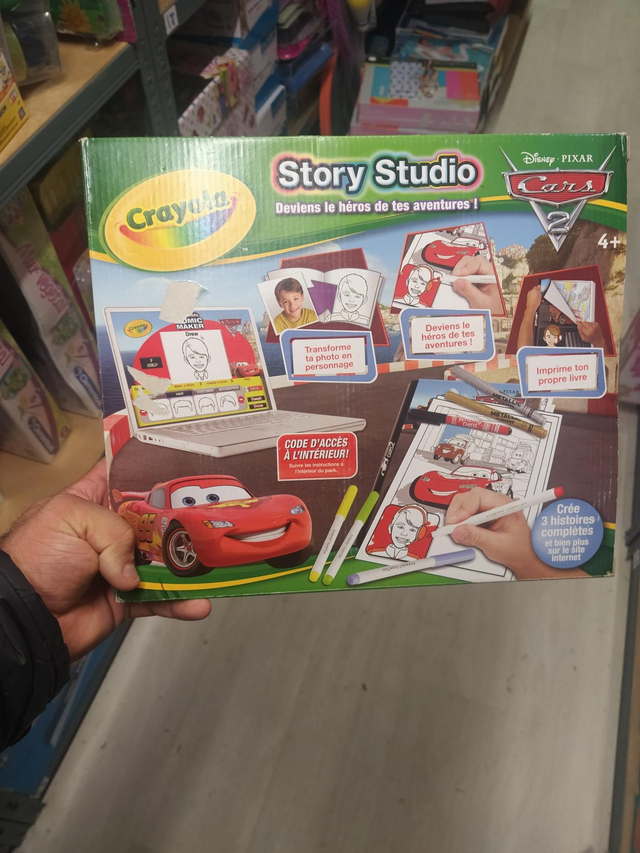 STORY STUDIO CARS