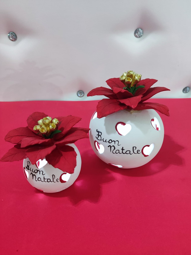 Pallina led con fiore ceramica