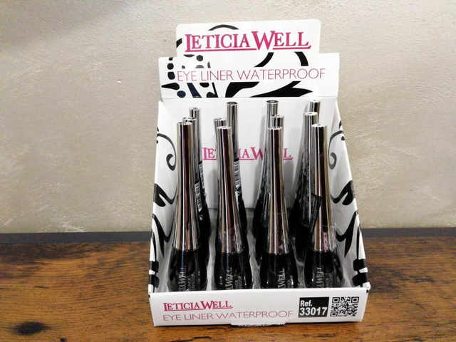 Eyes liner waterproof 