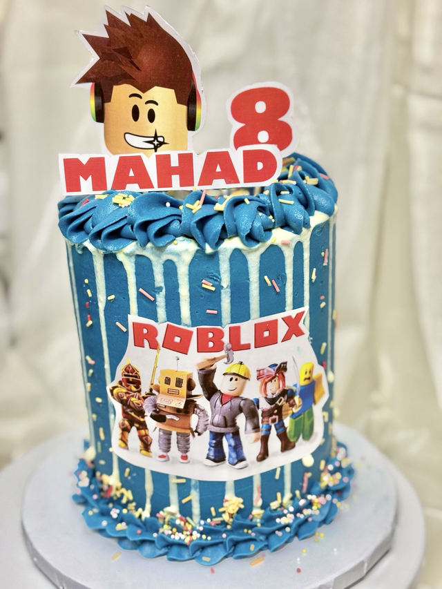Blue Roblox Birthday Cake
