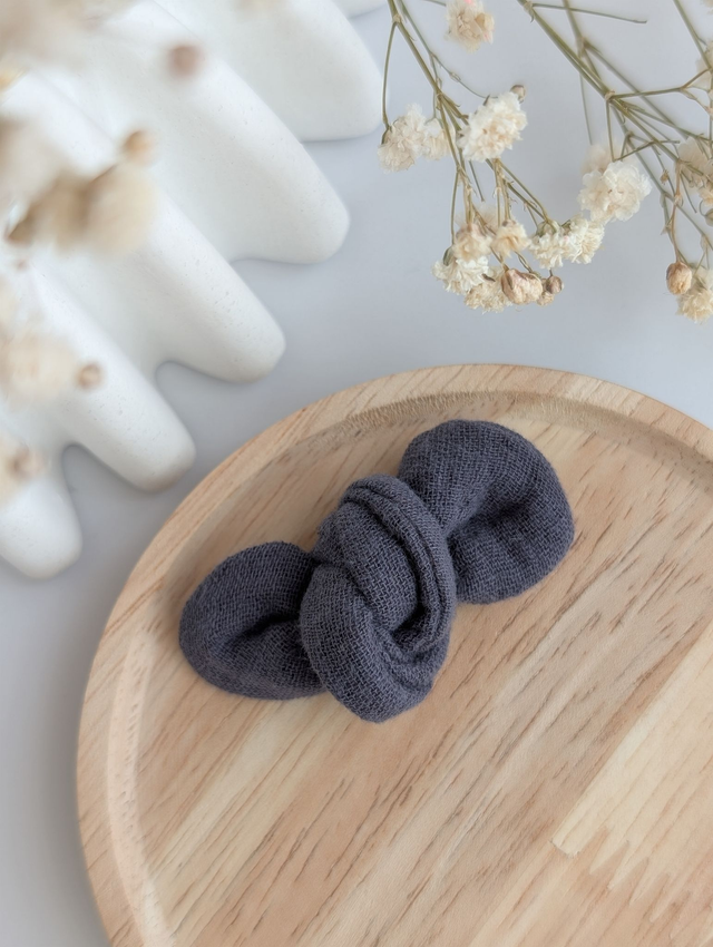 Barrette Noeud Romie gris ardoise