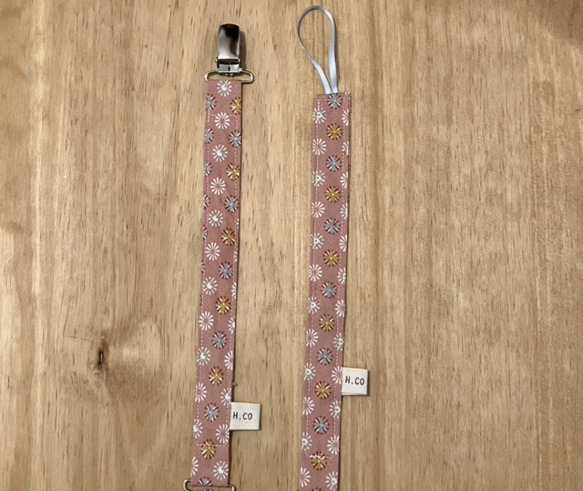 Lot d’attache sucette et attache doudou rosasse