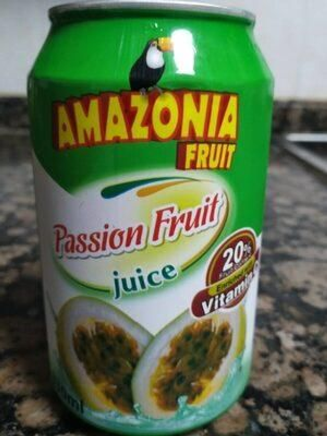 Amazonia fruit Maracuyá