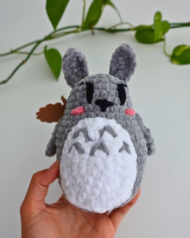 Totoro moyen| Créature décorative en crochet