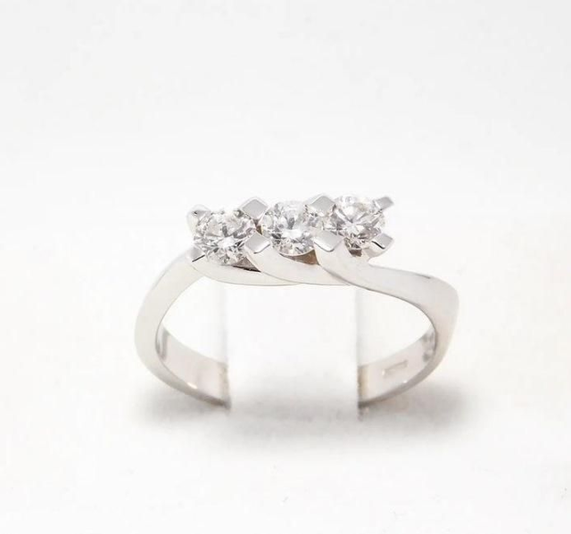 GADV Trilogy diamanti 0,63