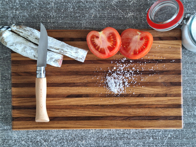 PLANCHE À DÉCOUPER N°106