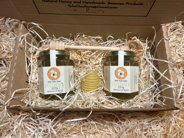 Mother's Day Special - Honey & Candle Gift Box