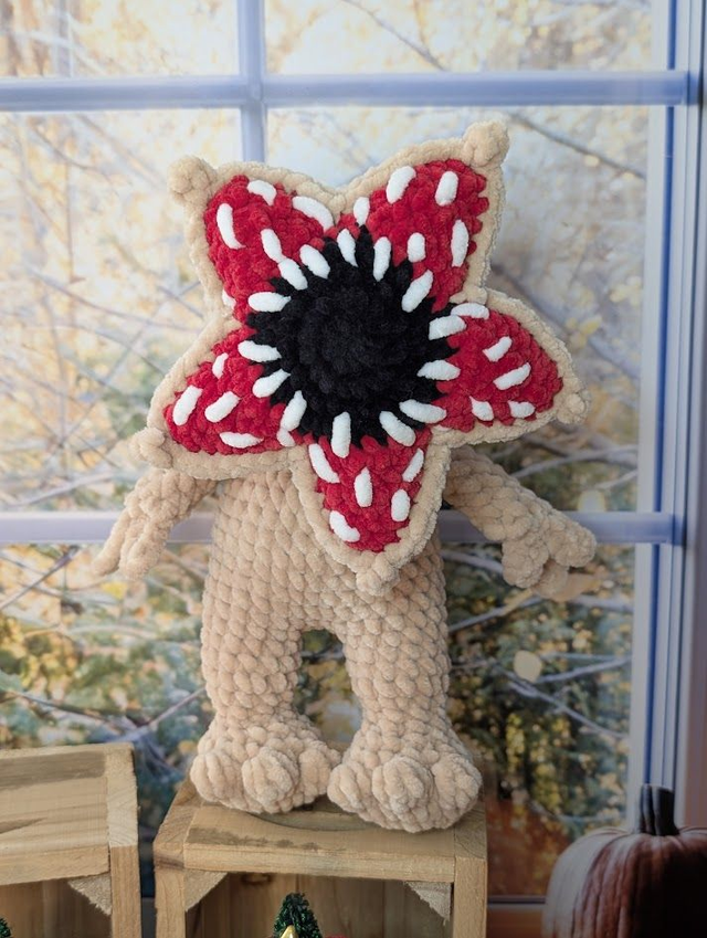 Demogorgon - peluche en crochet conforme aux normes CE