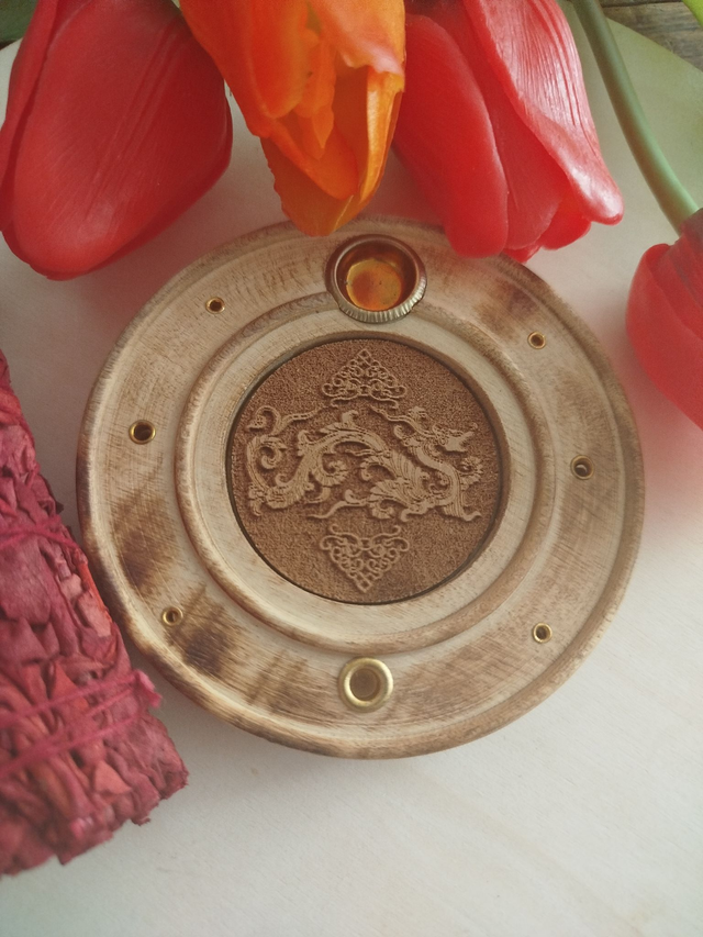 porte encens Dragon en bois 